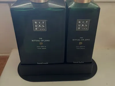 Rituals glass soap holder