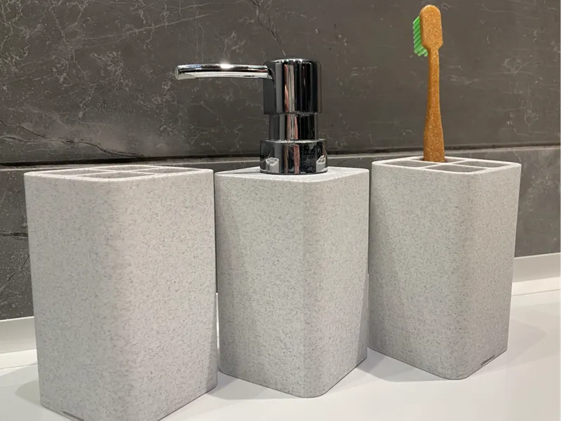 Bathroom accessories