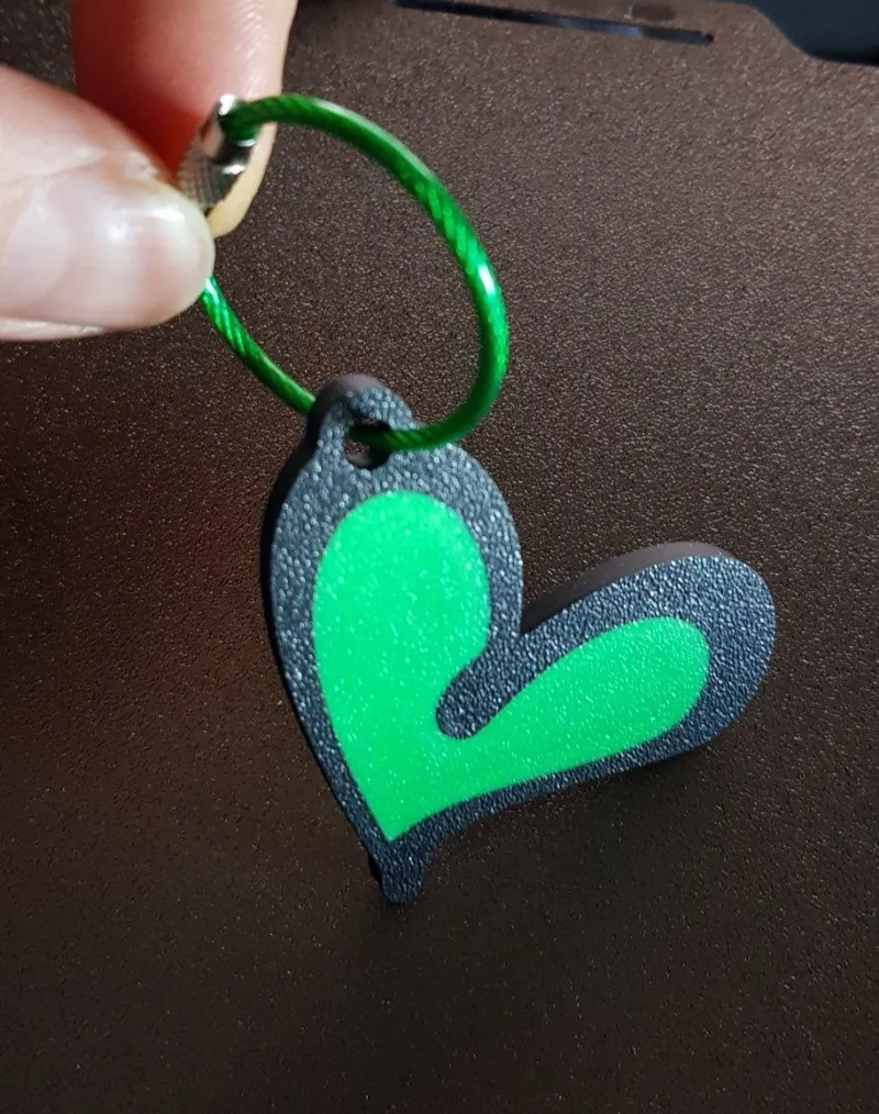 Heart keychain and pendant closed