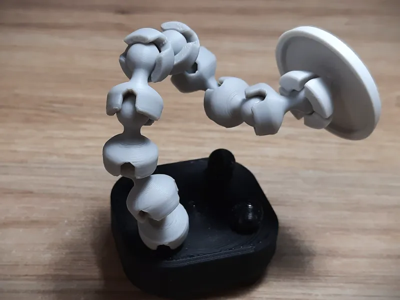 Soldering arms V2