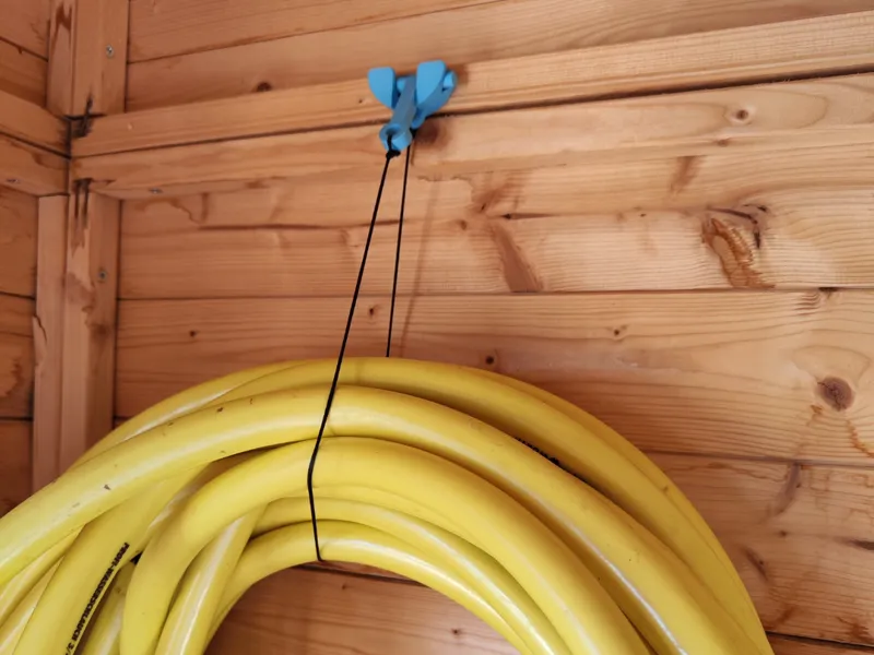 Wandhalterung Aufhängung für Schlauch und Kabel