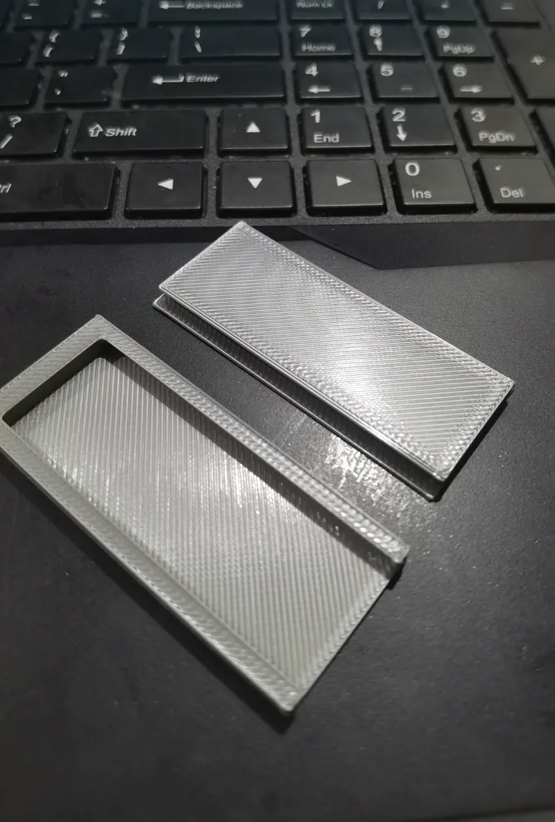 插排固定器