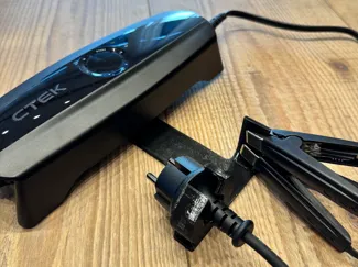 Wandhalterung für CTEK ONE Ladegerät (Gen1)