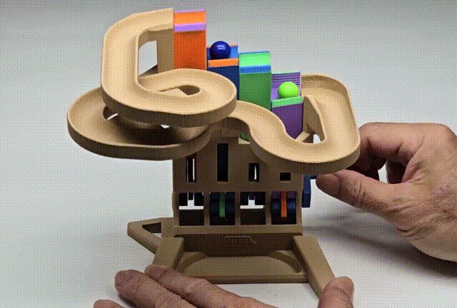 升降梯彈珠軌道