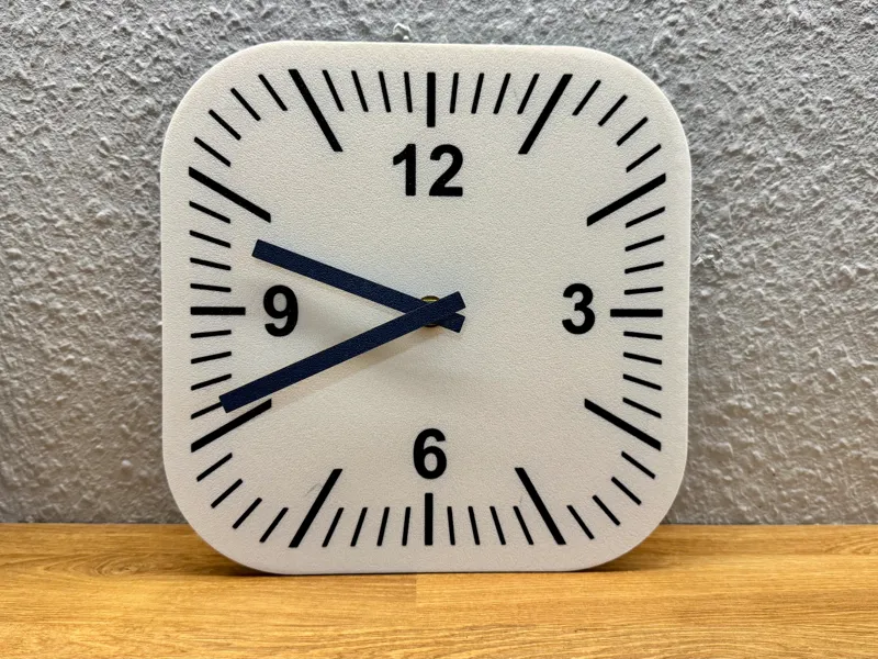 iOS 26 Icon Clock