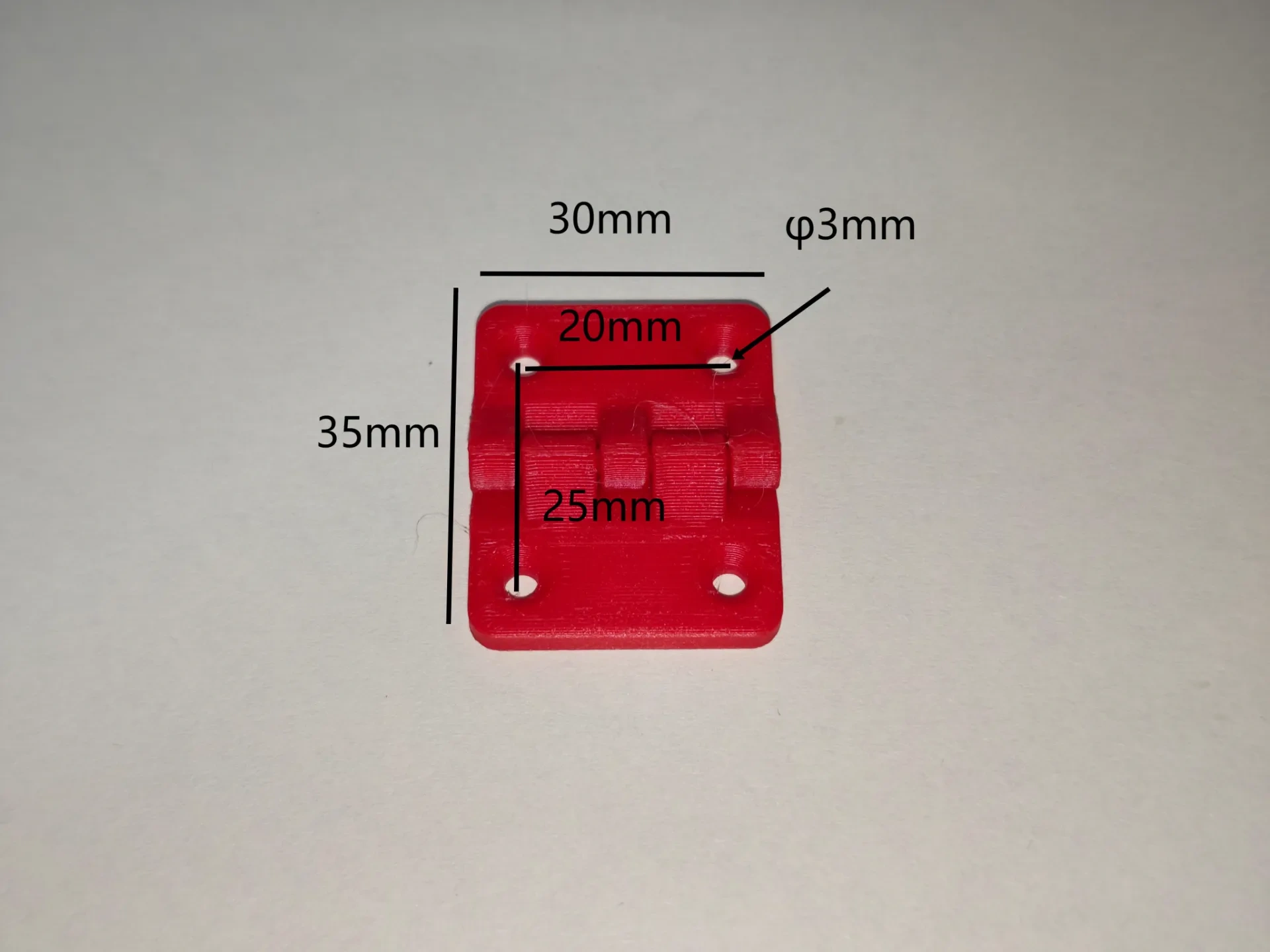 铰链合页（尺寸：30*35mm 孔距：20*25mm 开孔：3mm）