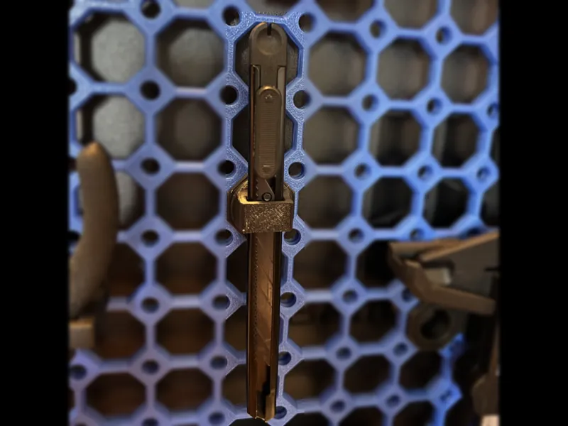 Multiboard Box Cutter Holder