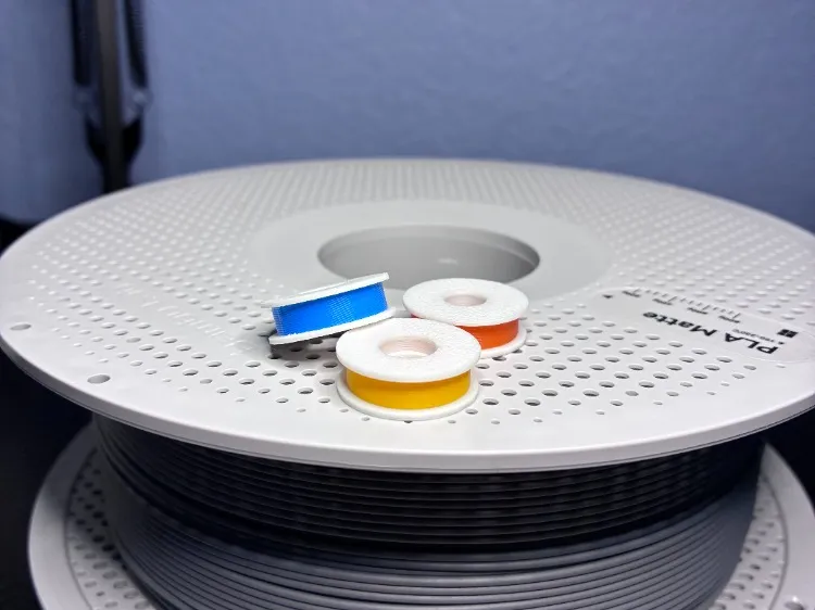 mini spool filament swatch