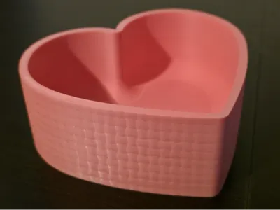 Stitch Pattern Heart Bowl
