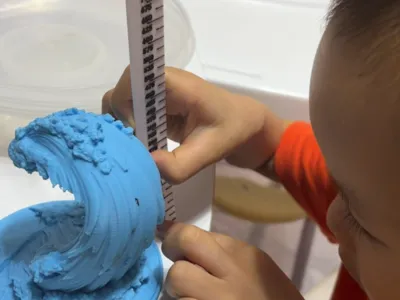 Layer Measurement Ruler (Toy)