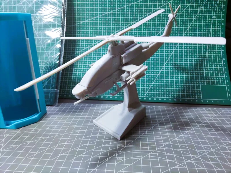 Armed Helicopter (AH-1Z(viper)）