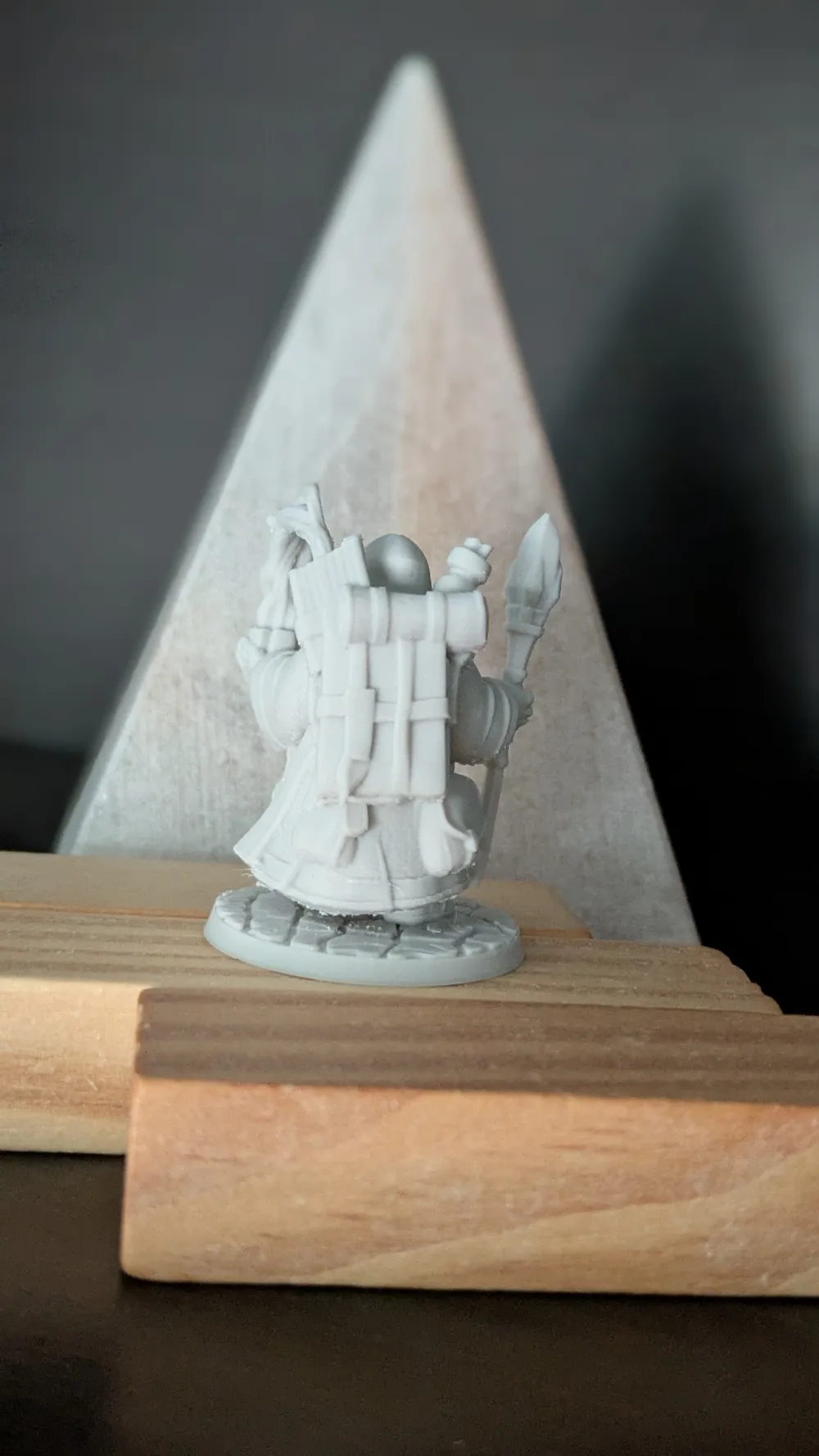 D&D MINIATURE - The Dwarf Wizard - Free 3D Print Model - MakerWorld