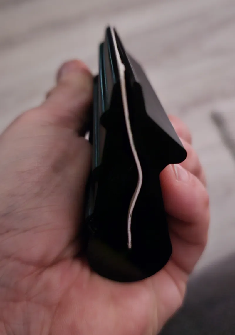 Plastic card ice scraper