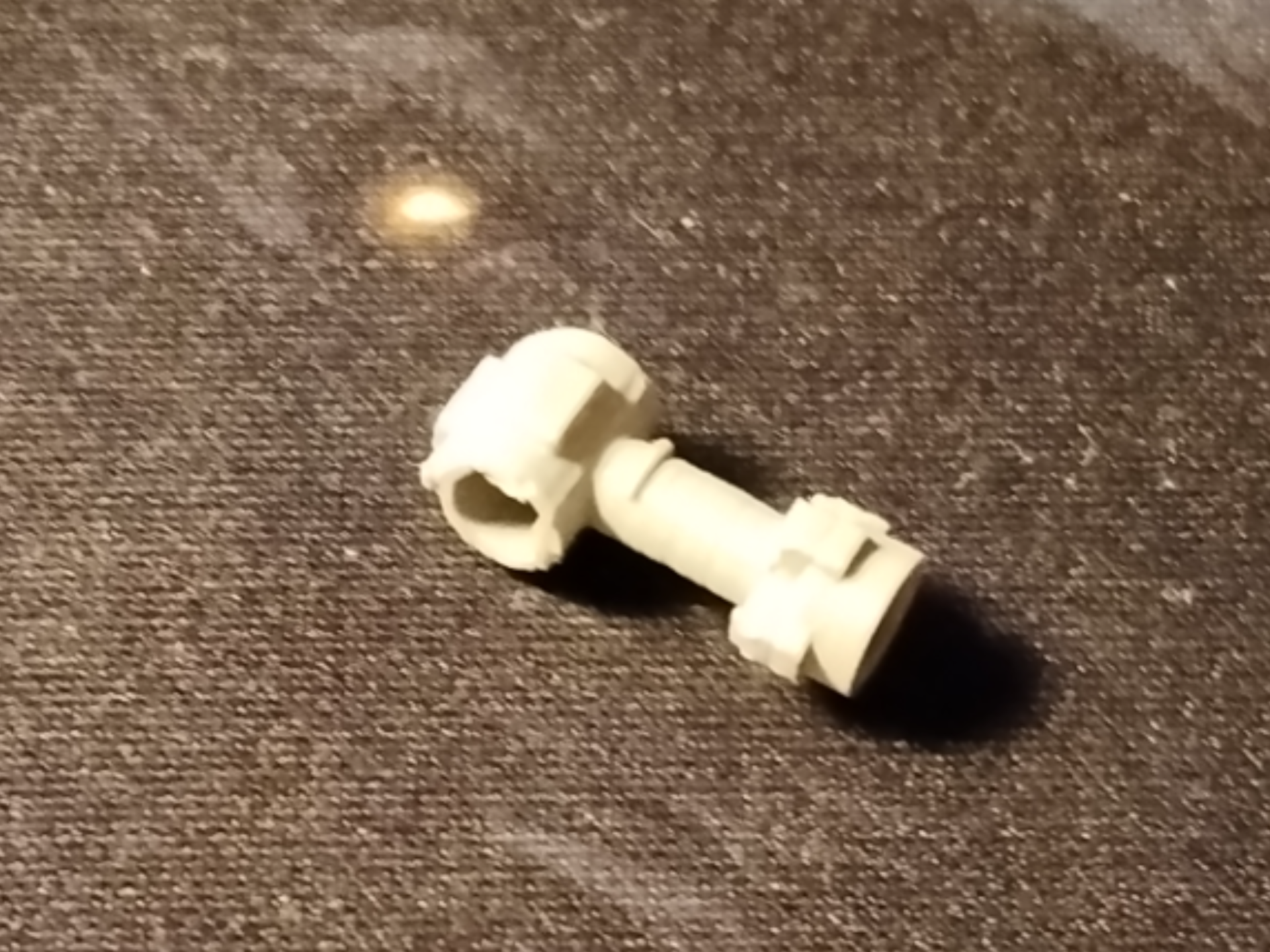Bar 1L with Top Stud and Two Side Studs 92690