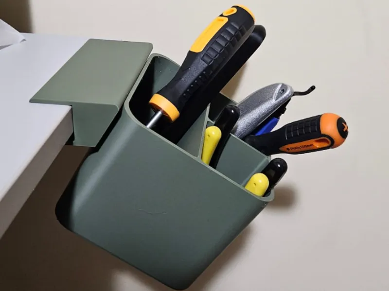 Tool Bucket with Table clamp