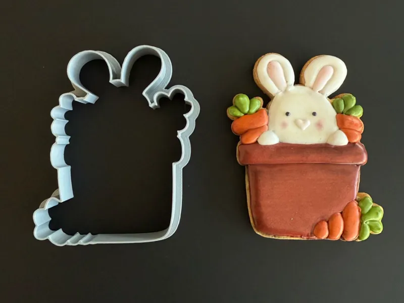 Pâques: pot , lapin, carottes