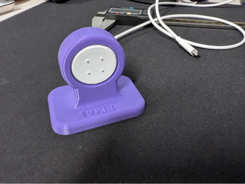 Pixel Watch 3 Stand with removal hole
