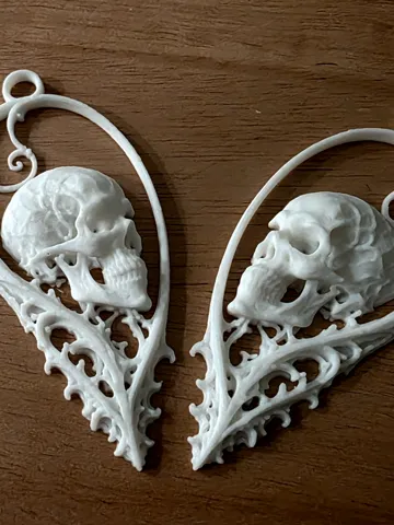 Dije o accesorio de collar: Gothic Skull Pendant or Earring Set — vista de referencia 2