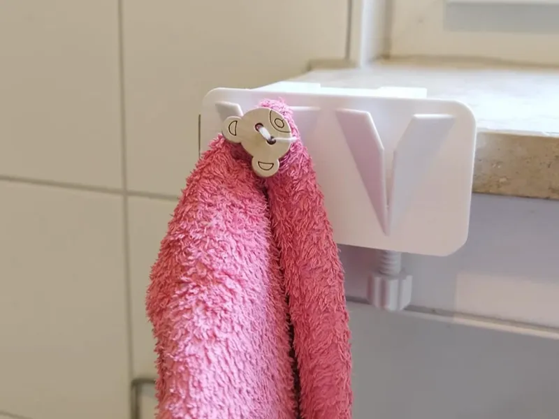 Greatest Towel Hooks + Clamp