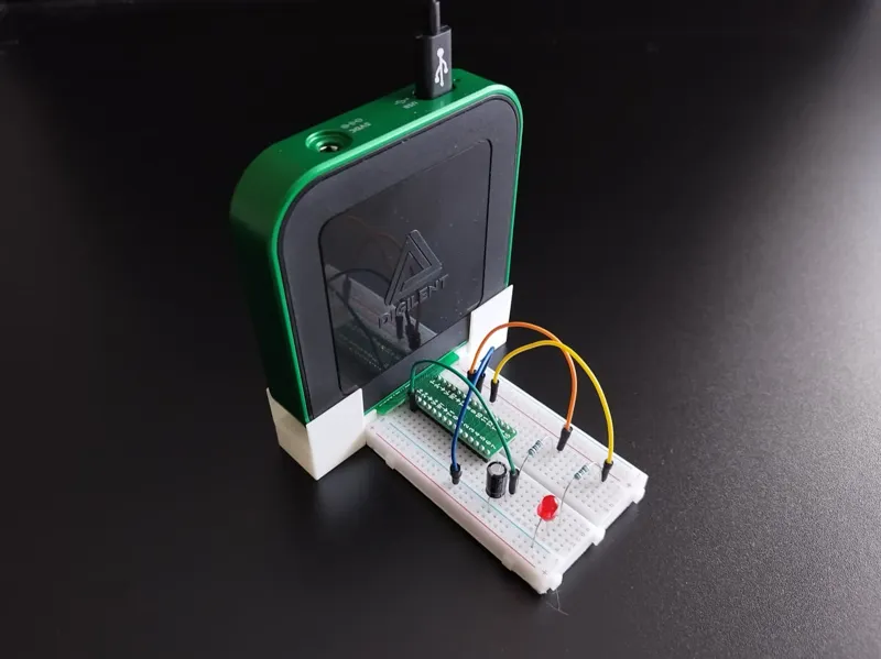 Analog Discovery3 Breadboard Vertical Stand