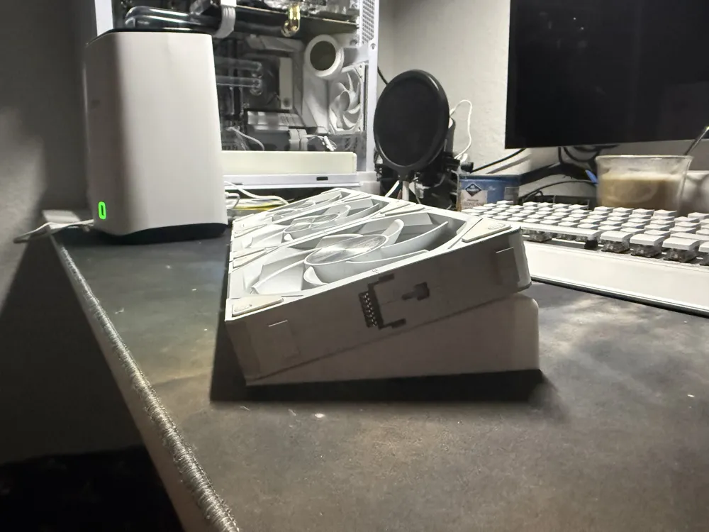 Mini Fan Riser 120/240/360mm Fan Riser for your Desktop - Free 3D Print Model - MakerWorld