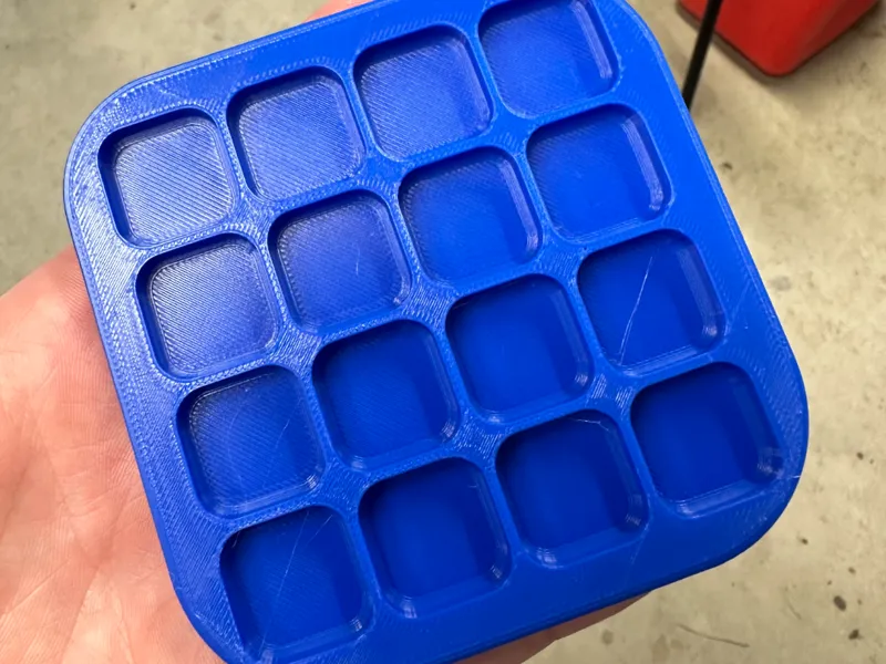 Simple Smallish 4x4 Parts Tray
