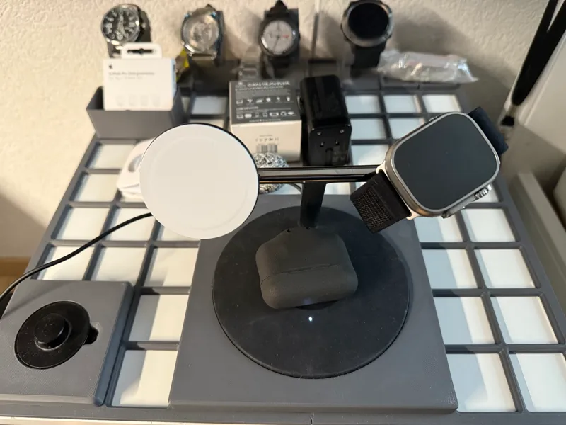 Belkin BoostCharge Pro 3 in 1 Gridfinity 4x4 