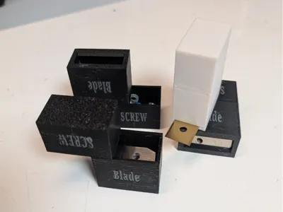 Robot lawn mower blade box dispenser Mammotion