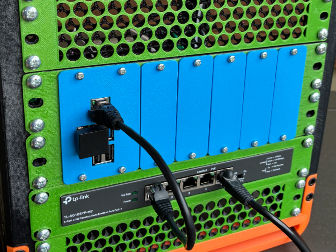 Raspberry Pi 5 Sled for 7 SBC Holder with USB NVMe