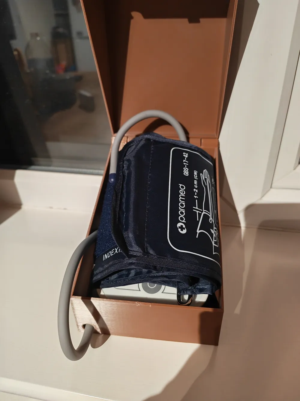 healthcare blood pressure monitor box - Free 3D Print Model - MakerWorld