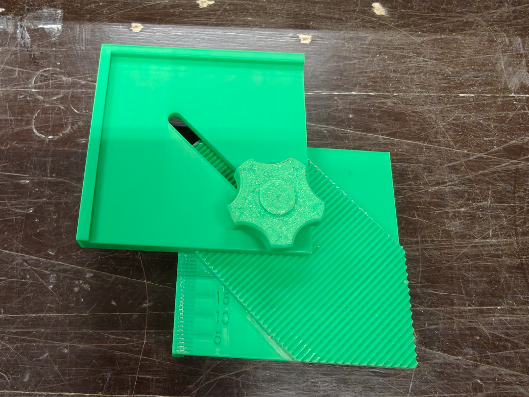 trim reveal tool