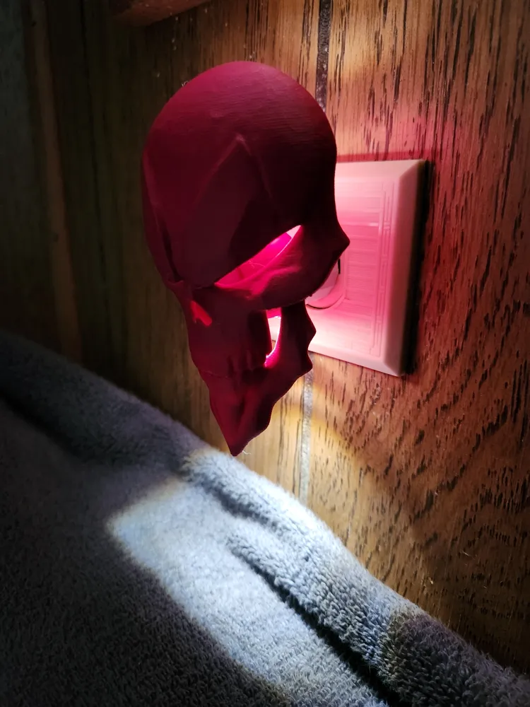 Evilealien Night Light by SNuGS-3D MakerWorld: Download Free 3D Models