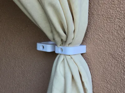 Curtain holder V1