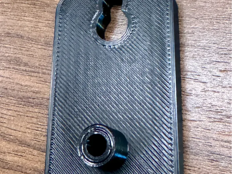Makita charger DC18SH wall mount