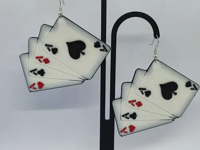 Pendientes baraja Poker