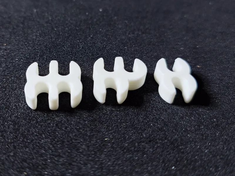 PTFE pipe clips