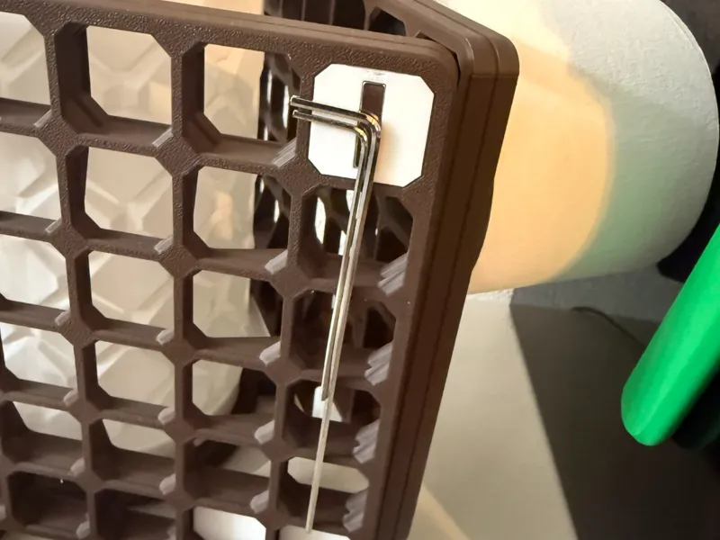 Magnetic Opengrid holder