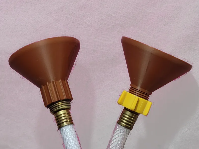 Garden hose funnel