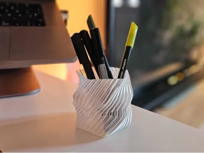 Pencilholder Pentagon Flow (Vasemode)