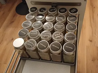 Gewürzständer, jetzt in verschiedenen Größen