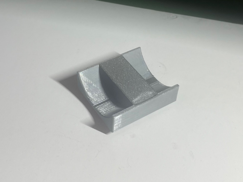 Wheel lock for gaming chair on carpet