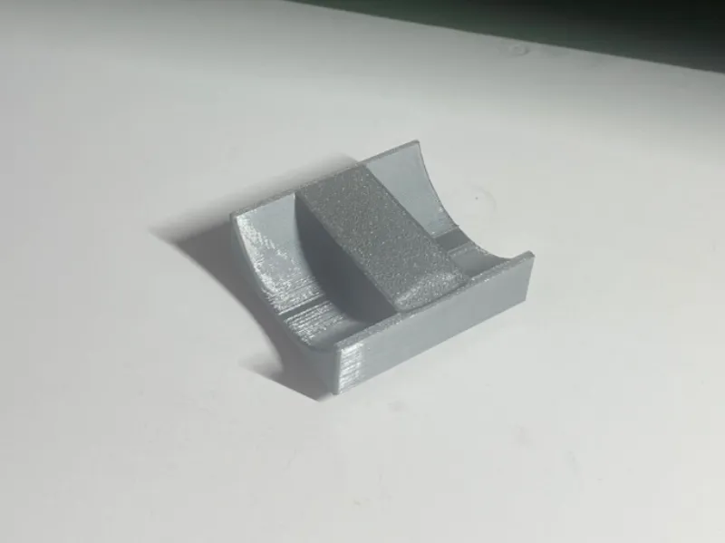 Wheel lock for gaming chair on carpet