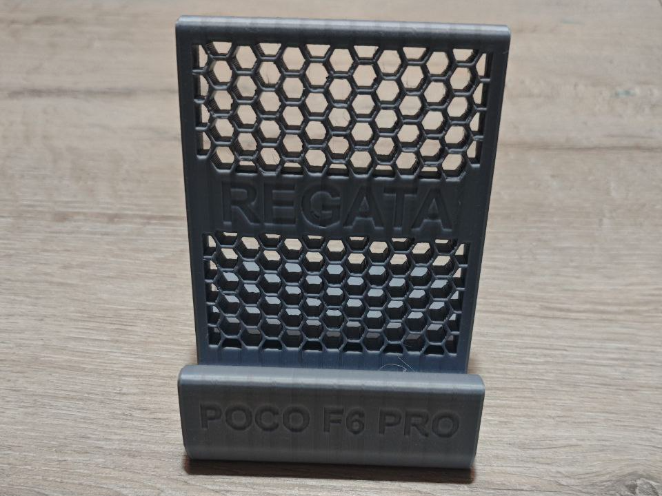 Customizable phone or tablet stand