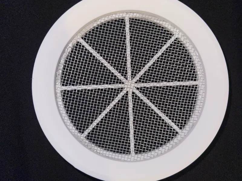 100mm (4 inch) ducting mesh screen holder