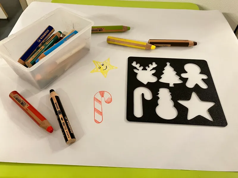 Christmas painting stencil for kids