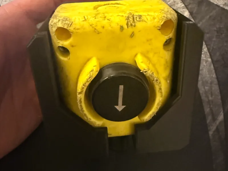 Button holder