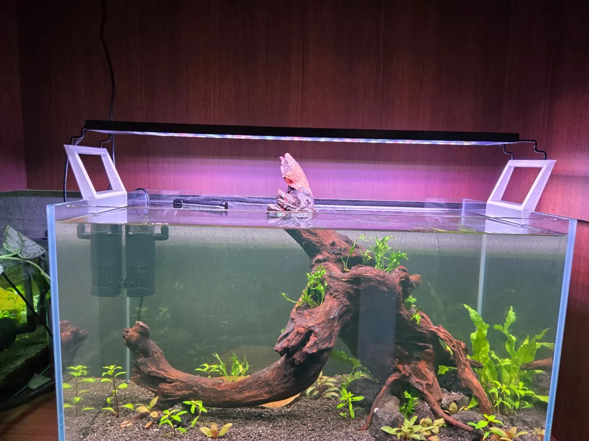 Aquarium light riser (offset) - Free 3D Print Model - MakerWorld