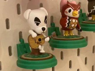 Amiibo stand for Ikea skadis pegboard