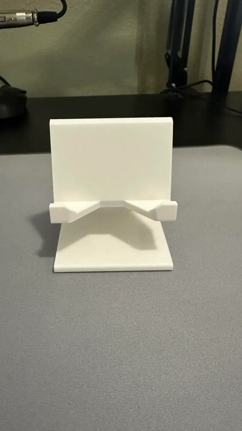 Supportless Phone Holder