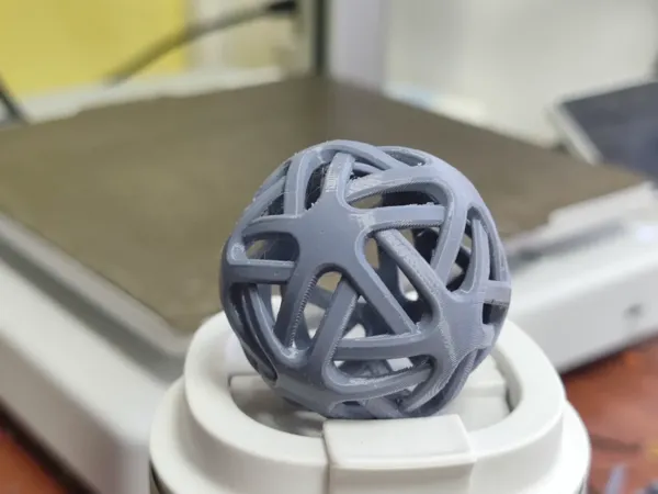 https://makerworld.bblmw.com/makerworld/model/US58d362539eefd1/design/feb5b136-b32c-431d-8e40-7cb40355f96d.webp